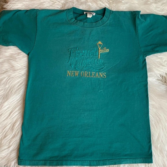 Vtg 90s made in USA French Quarter T - Picture 1 of 4